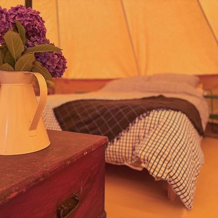 Fully Furnished Bell Tent 3 Carlyon Bay Exterior photo