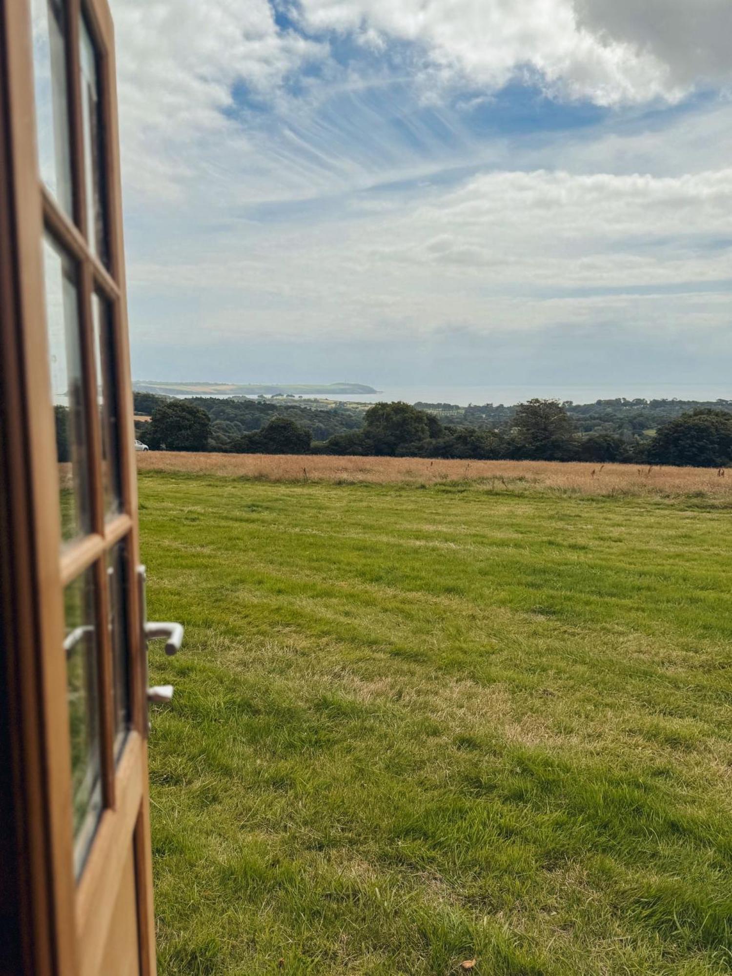 Fully Furnished Bell Tent 3 Carlyon Bay Exterior photo